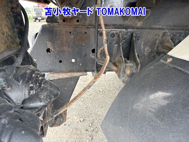 2016 Hino Ranger dump auction photo 14