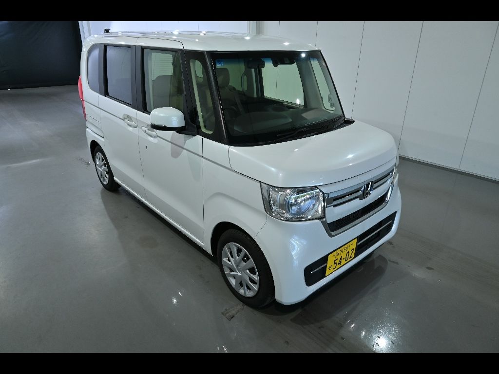 2022 Honda N-BOX EX Japan auction vehicle