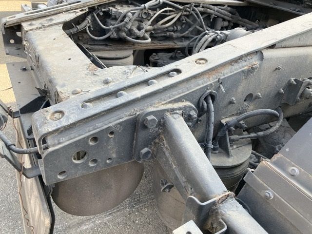 2012 Isuzu Giga トラクター auction photo 14