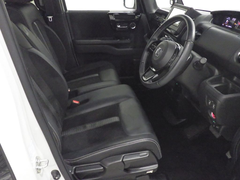 2021 Honda N-BOX Custom L Turbo auction photo 6