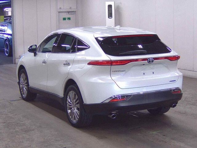2024 Toyota Harrier Z Leather Package auction photo 2