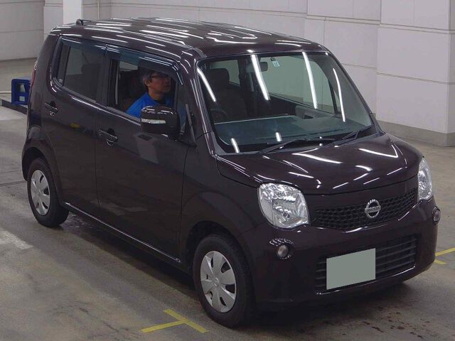 2011 Nissan モコ X FOUR 4WD Japan auction vehicle