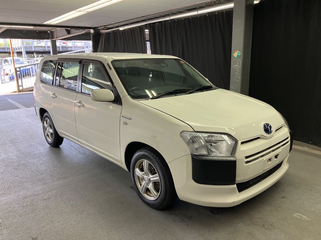 2019 Toyota Succeed UL-X Japan auction vehicle