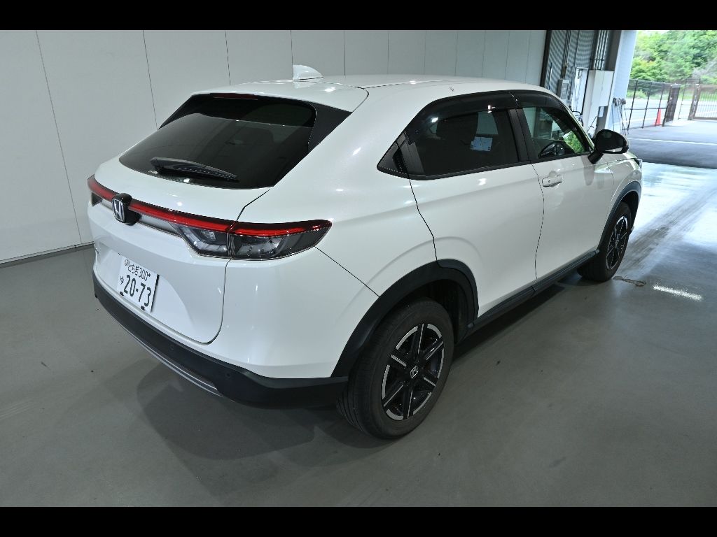 2021 Honda Vezel G auction photo 2