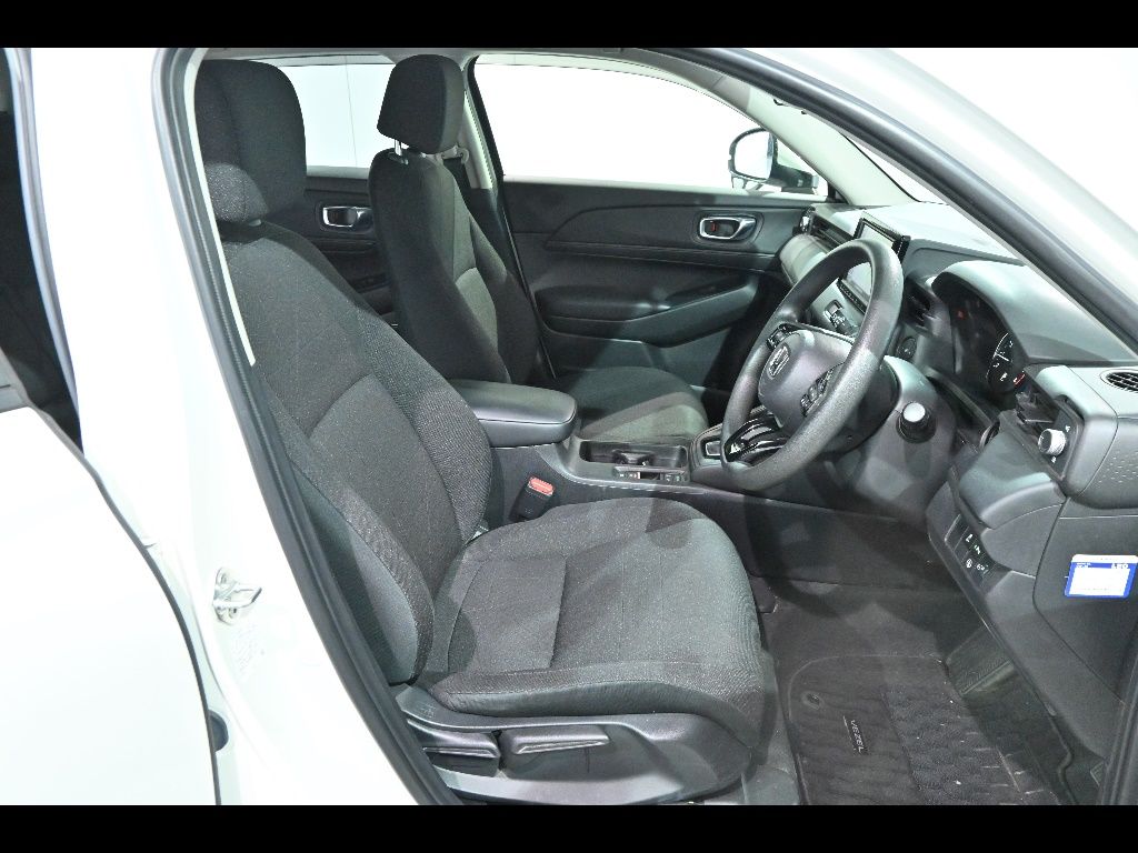 2021 Honda Vezel G auction photo 6