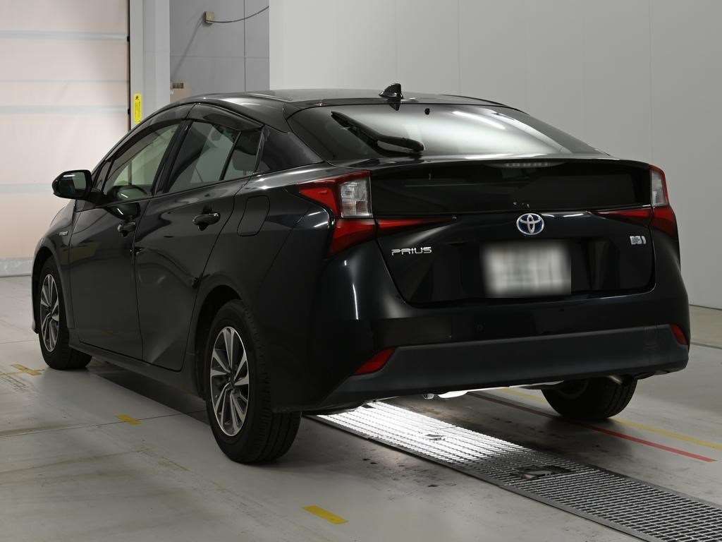 2019 Toyota Prius S auction photo 6