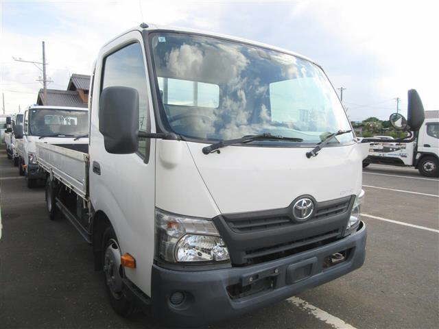 Japan Auction Vehicles 13 2017 Toyota Dyna ワイドロング auction photo