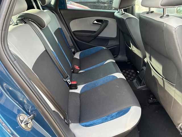 2013 Volkswagen VWポロ5HB ブルーGT auction photo 7