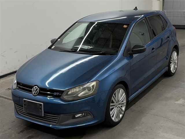 2013 Volkswagen VWポロ5HB ブルーGT auction photo 4