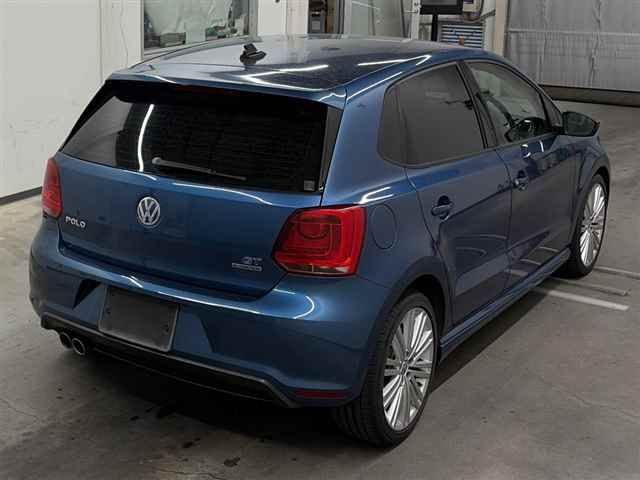 2013 Volkswagen VWポロ5HB ブルーGT auction photo 5