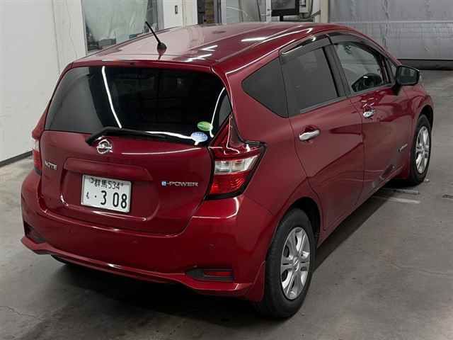 2018 Nissan ノートeパワー eパワーX auction photo 5