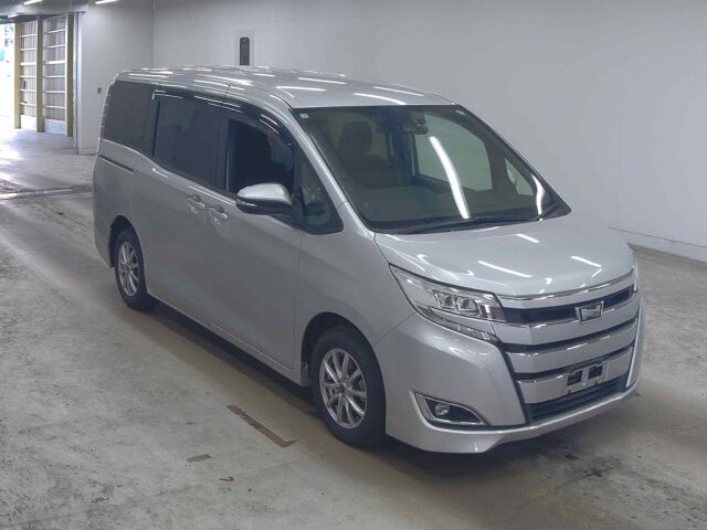 2019 Toyota Noah G Japan auction vehicle