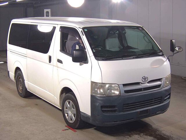Japan Auction Vehicles 8 2005 Toyota Hiace ロングDX auction photo