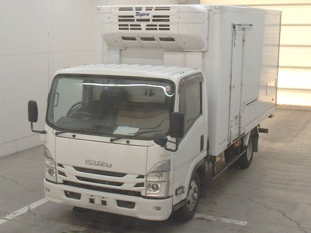 2021 Isuzu Elf Refrigerated and frozen trucks Japan auction vehicle