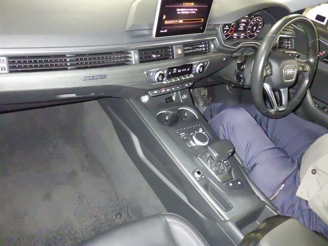 2018 Audi A4オールロードクワトロ ベースグレード 4WD auction photo 3
