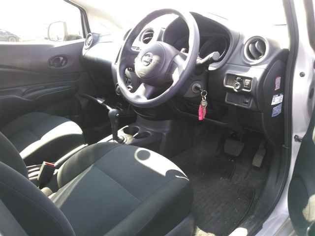 2013 Nissan Note S auction photo 3