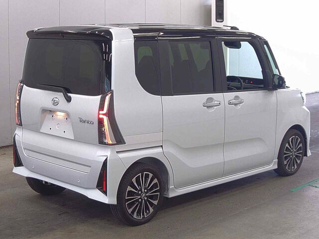 2025 Daihatsu Tanto Custom RS auction photo 5