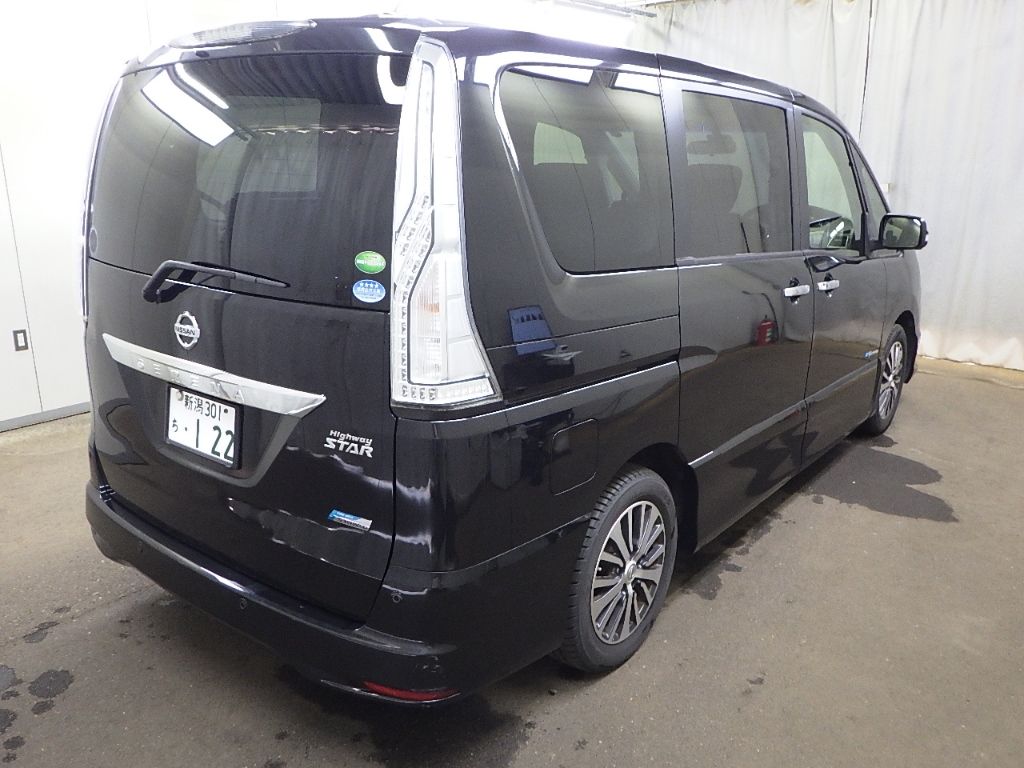 2014 Nissan Serena Highway Star V Selection + Safety SHV ASP auction photo 2