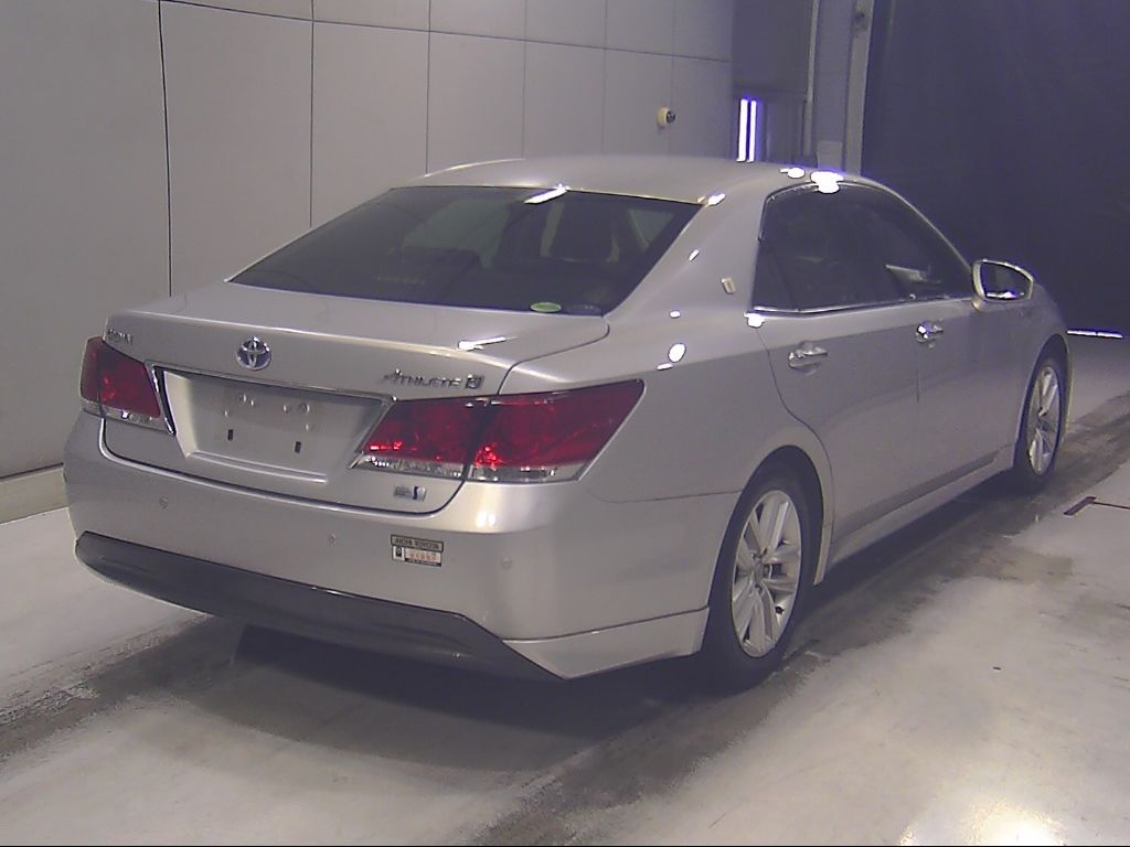2013 Toyota クラウン SED Hybrid Athlete S auction photo 2