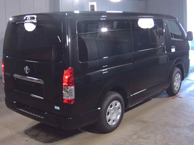 2026 Toyota Hiace Long DX GL Package auction photo 5