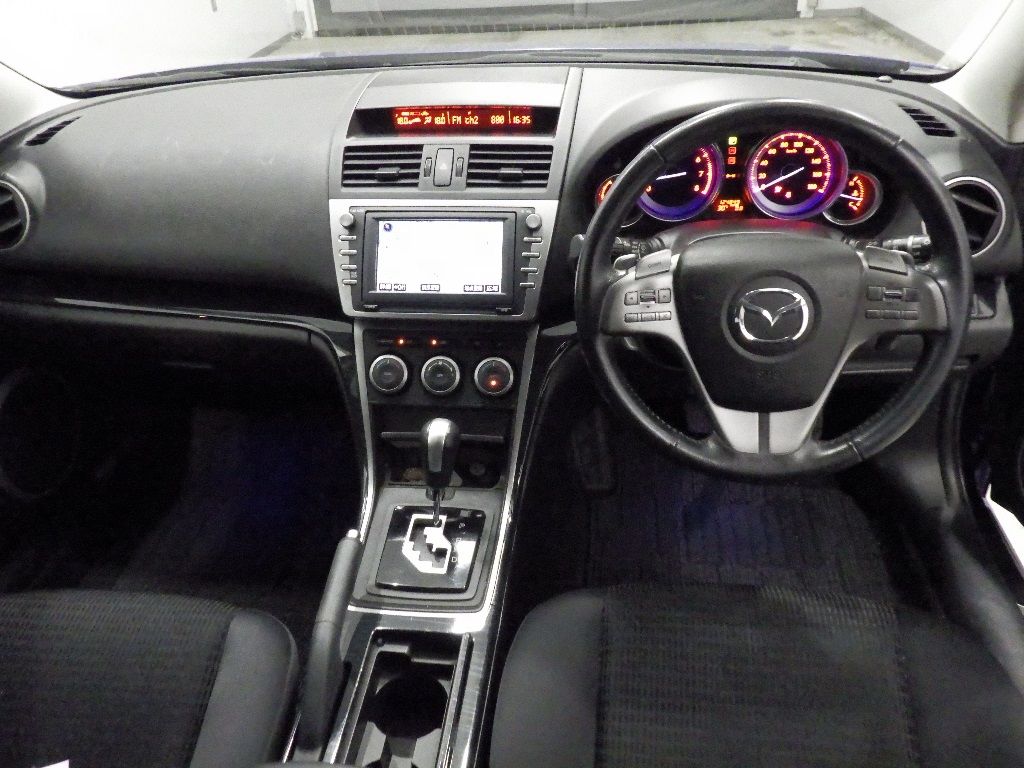 2008 Mazda アテンザ スポーツワゴン 25S auction photo 3