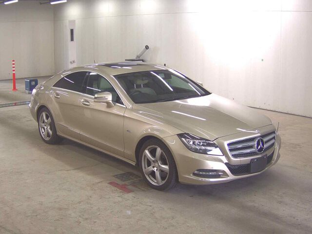 Japan Auction Vehicles 8 2011 Mercedes-Benz CLS-Class auction photo