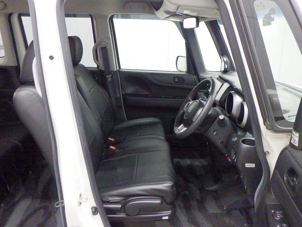 2013 Honda N-BOX 4WD SSパッケージ auction photo 6