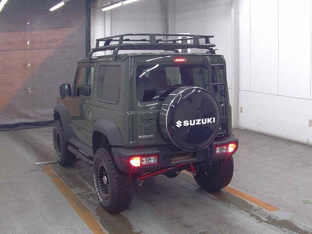 2021 Suzuki Jimny Sierra 4WD auction photo 2
