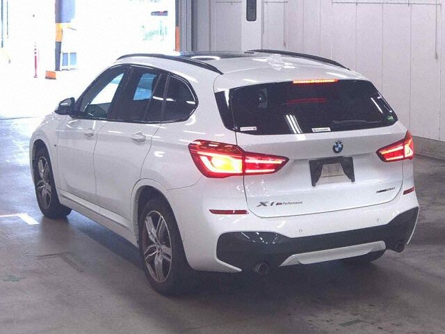 2018 BMW X1 XDRIV20I Mスポ 4WD auction photo 2