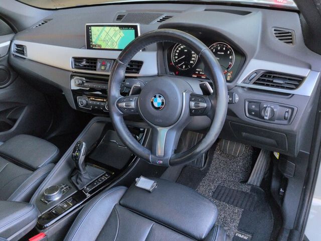 2018 BMW X1 XDRIV20I Mスポ 4WD auction photo 3