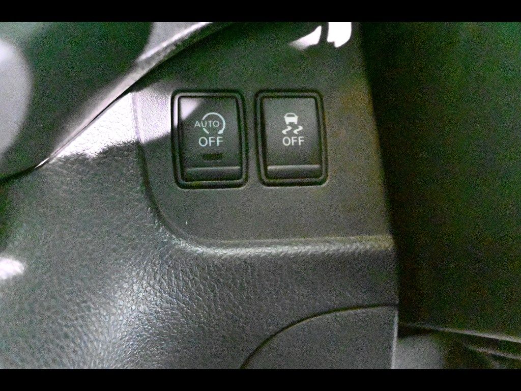 2013 Nissan Serena ハイウェイスターSハイブリッドエアロモード auction photo 11