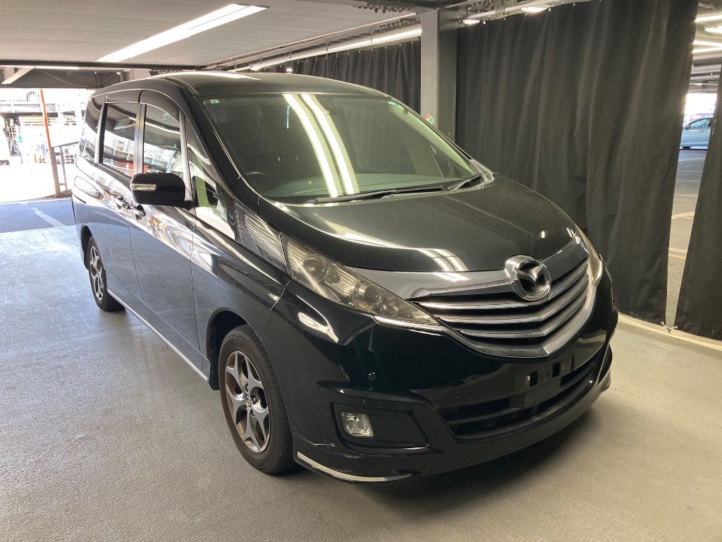 2013 Mazda GRANZ SKYACTIV Japan auction vehicle