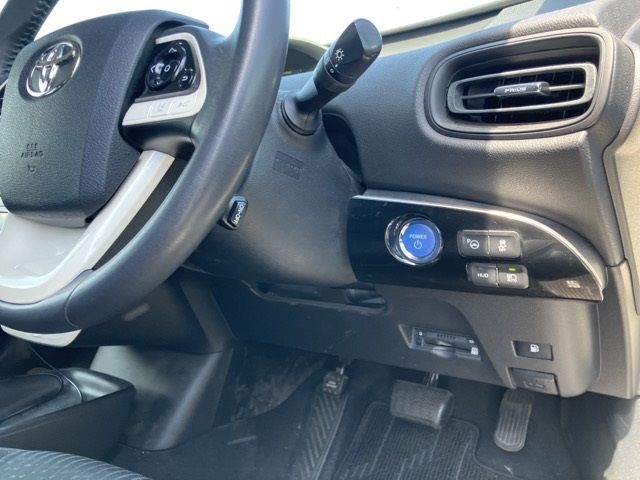 2017 Toyota Prius Sセーフティープラス auction photo 5