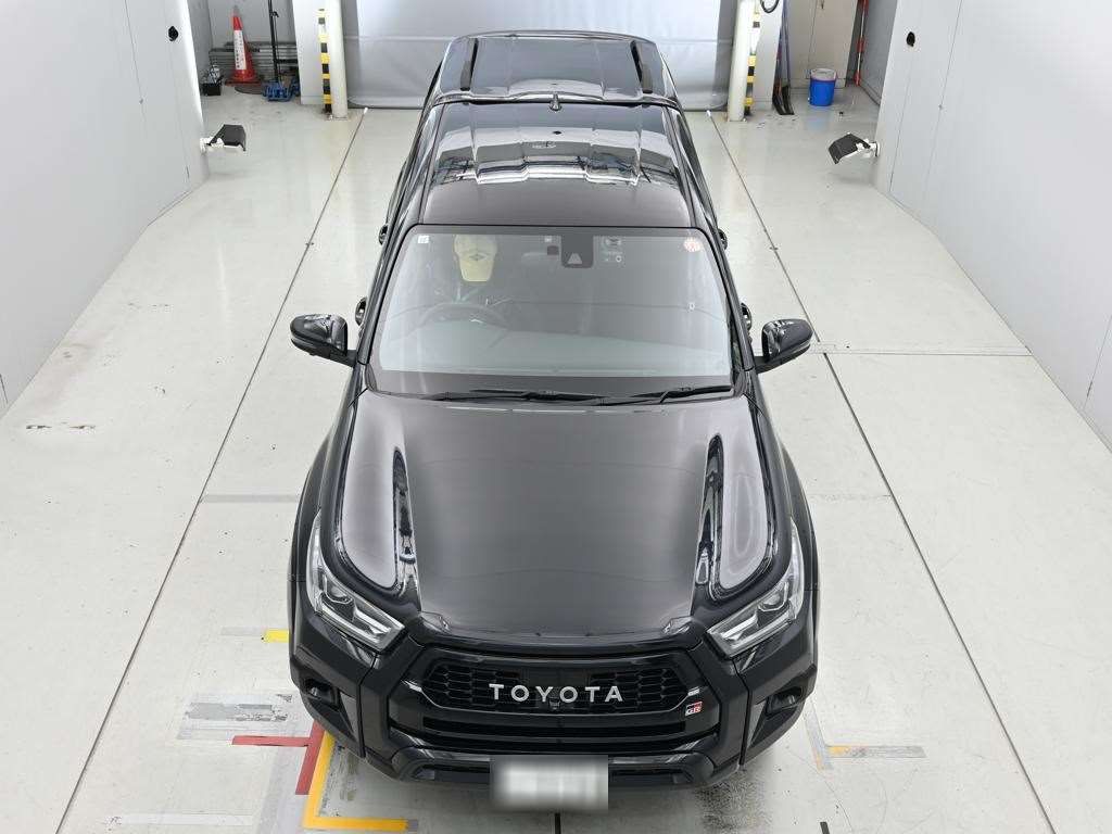 2023 Toyota Hilux Z GRスポーツ 4WD auction photo 7