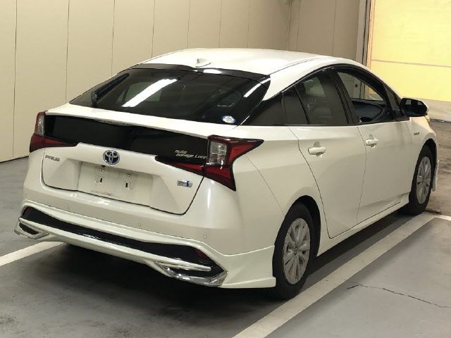 2019 Toyota Prius S コウキ TSS auction photo 4