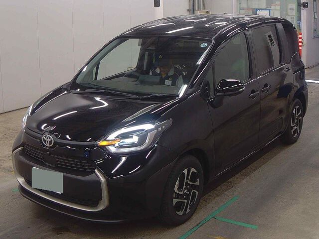2026 Toyota Sienta ハイブリッドZ auction photo 4