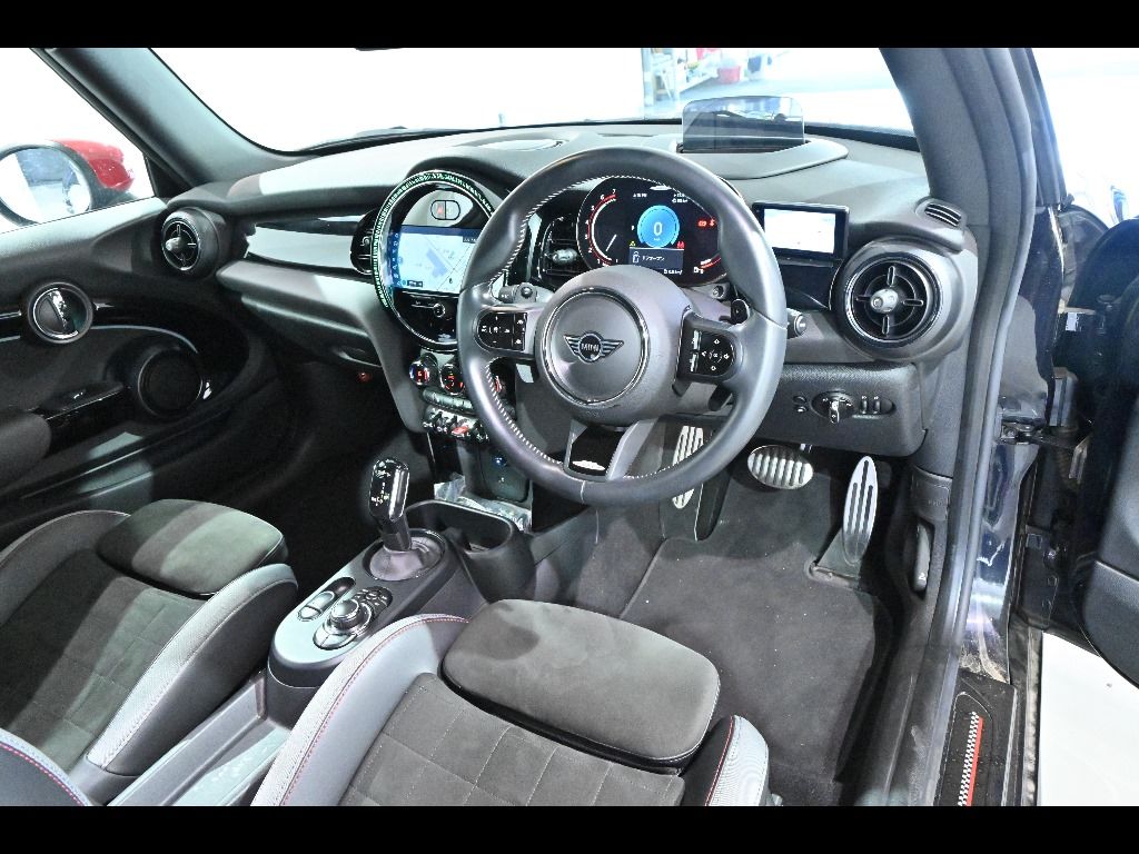 2021 MINI ミニ John Cooper Works Essential Trim auction photo 3