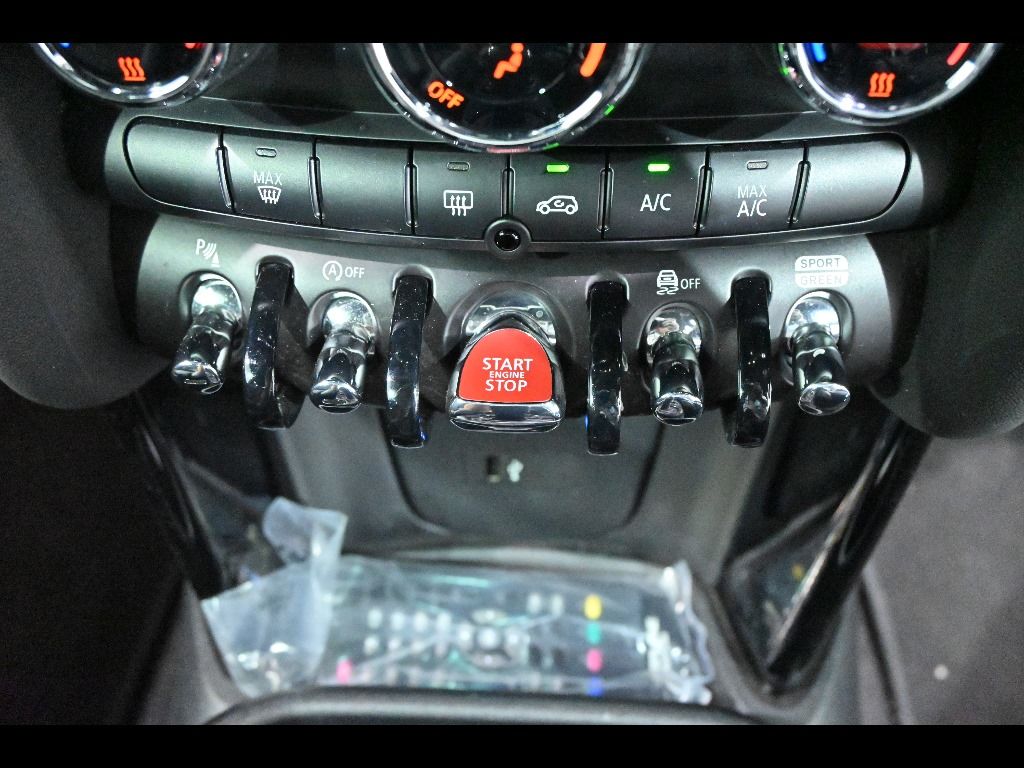 2021 MINI ミニ John Cooper Works Essential Trim auction photo 11