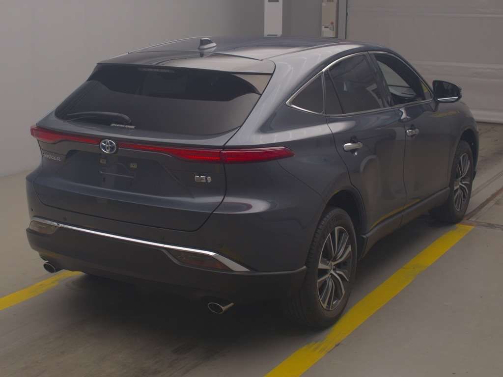 2023 Toyota Harrier G auction photo 2