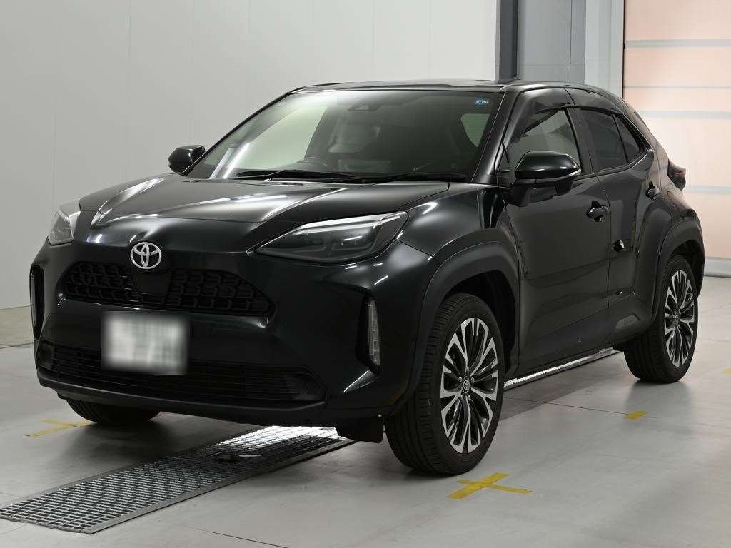 Japan Auction Vehicles 14 2021 Toyota Yaris Cross Z 4WD auction photo