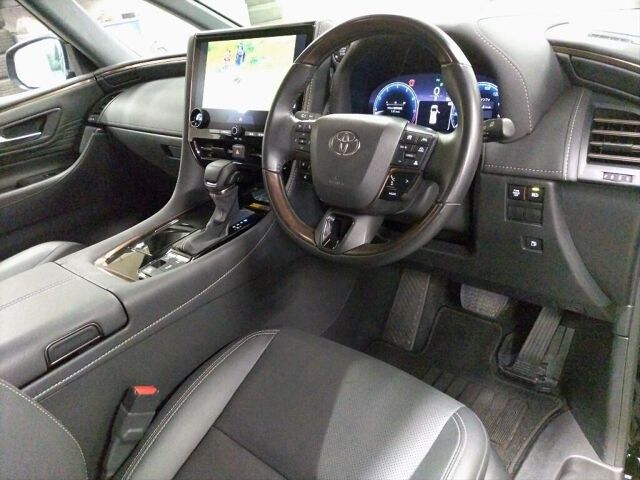 2024 Toyota Alphard Z 4WD auction photo 3