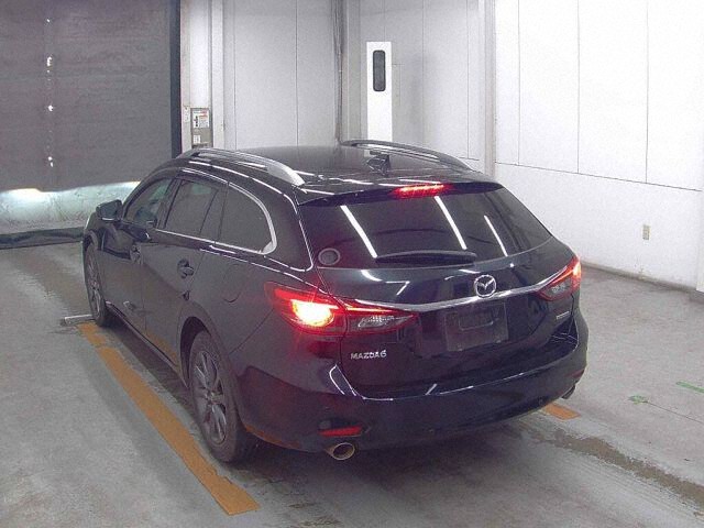 2021 Mazda 6ワゴン 20S auction photo 2