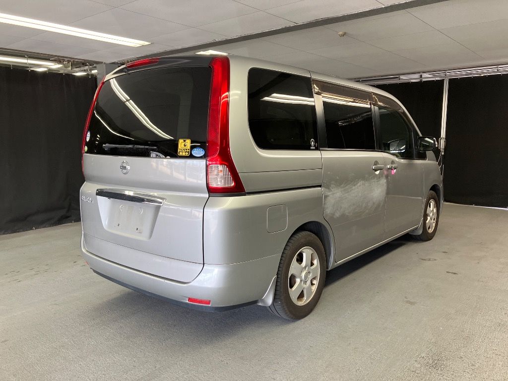 2009 Nissan Serena 20G auction photo 4