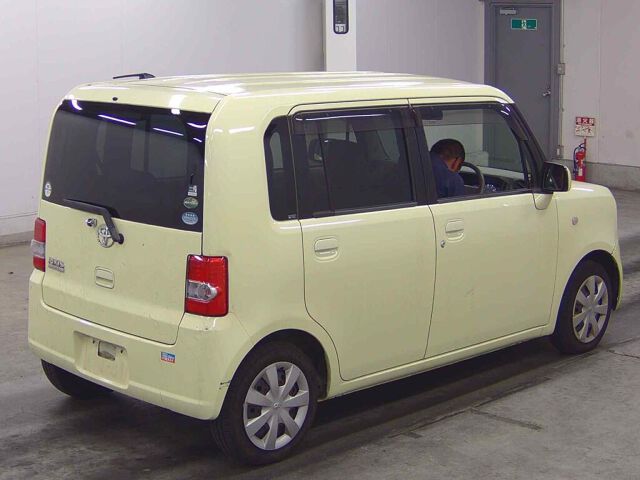 2015 Toyota Pixis Space L auction photo 5