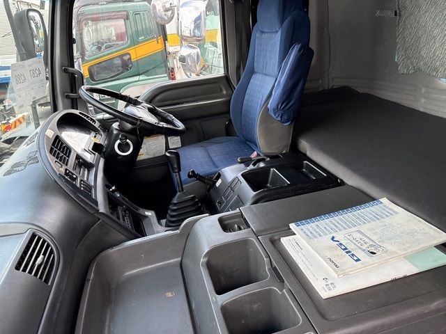 2012 Isuzu Giga トラクターセットセミトレーラー auction photo 5