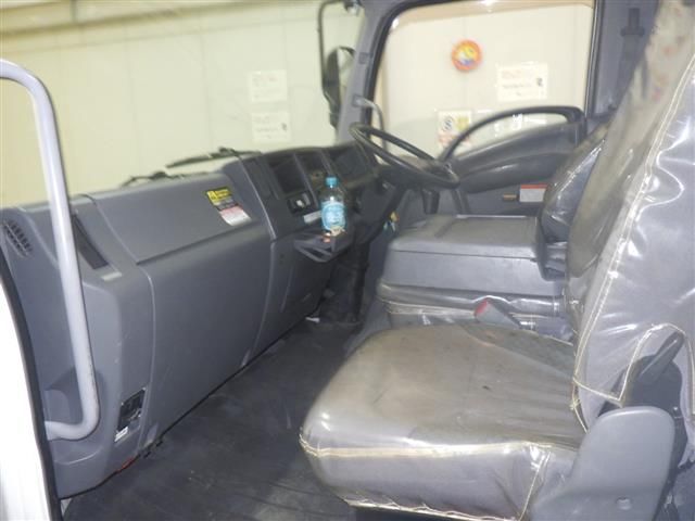 2013 Isuzu Forward クレーン付 auction photo 8