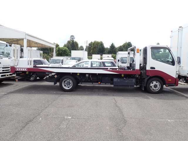 2016 Toyota Dyna 3.0t 積載車 auction photo 11