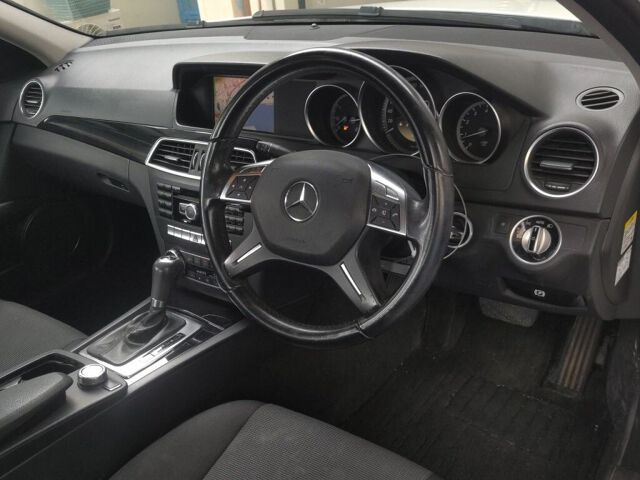 2011 Mercedes-Benz C-Class C200 Blue Efficiency auction photo 3