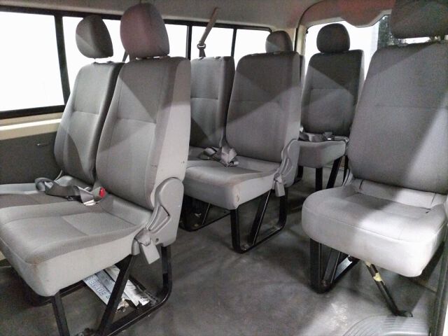 2006 Toyota Hiace DX 4WD auction photo 6