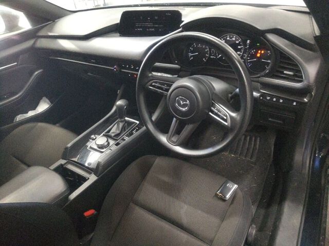 2023 Mazda 3ファストバック auction photo 3